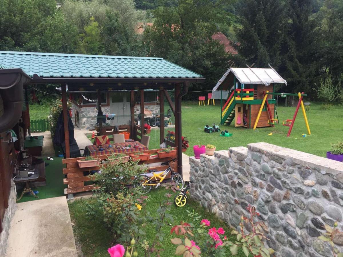 Cottage Ravna Rijeka Bijelo Polje Kültér fotó